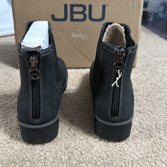 NWT!! JBU Water Resistant Ankle Boots!! - Picture 4 of 9